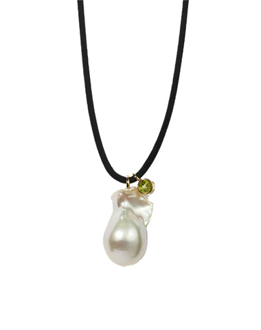 Meadowlark - Cosmo Pearl and Stone Necklace Gold Plated